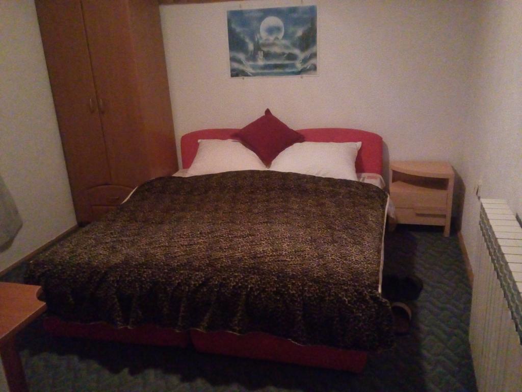 סראייבו Hostel Gonzo מראה חיצוני תמונה